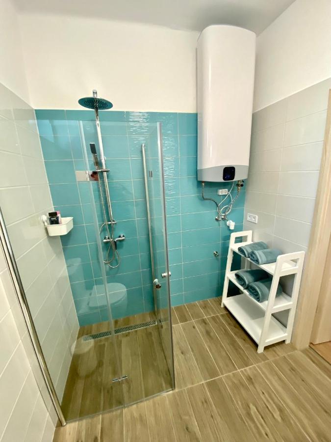 Alsóörs Azur Panorama Apartman מראה חיצוני תמונה