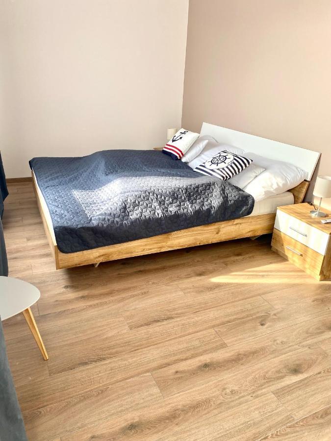 Alsóörs Azur Panorama Apartman מראה חיצוני תמונה