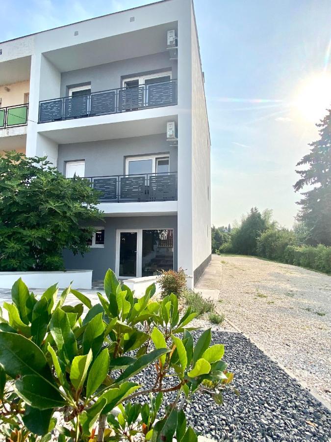 Alsóörs Azur Panorama Apartman מראה חיצוני תמונה