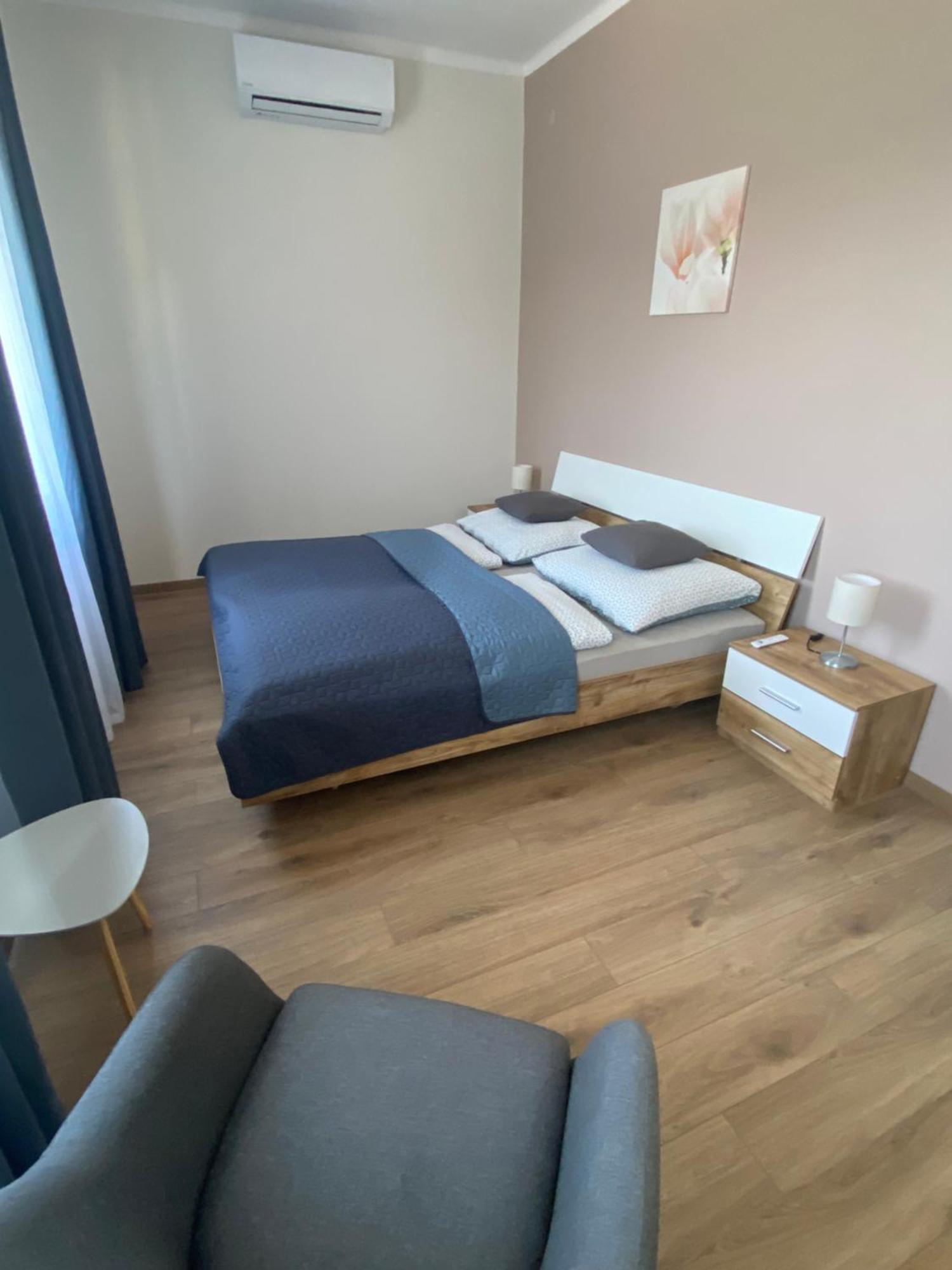Alsóörs Azur Panorama Apartman מראה חיצוני תמונה