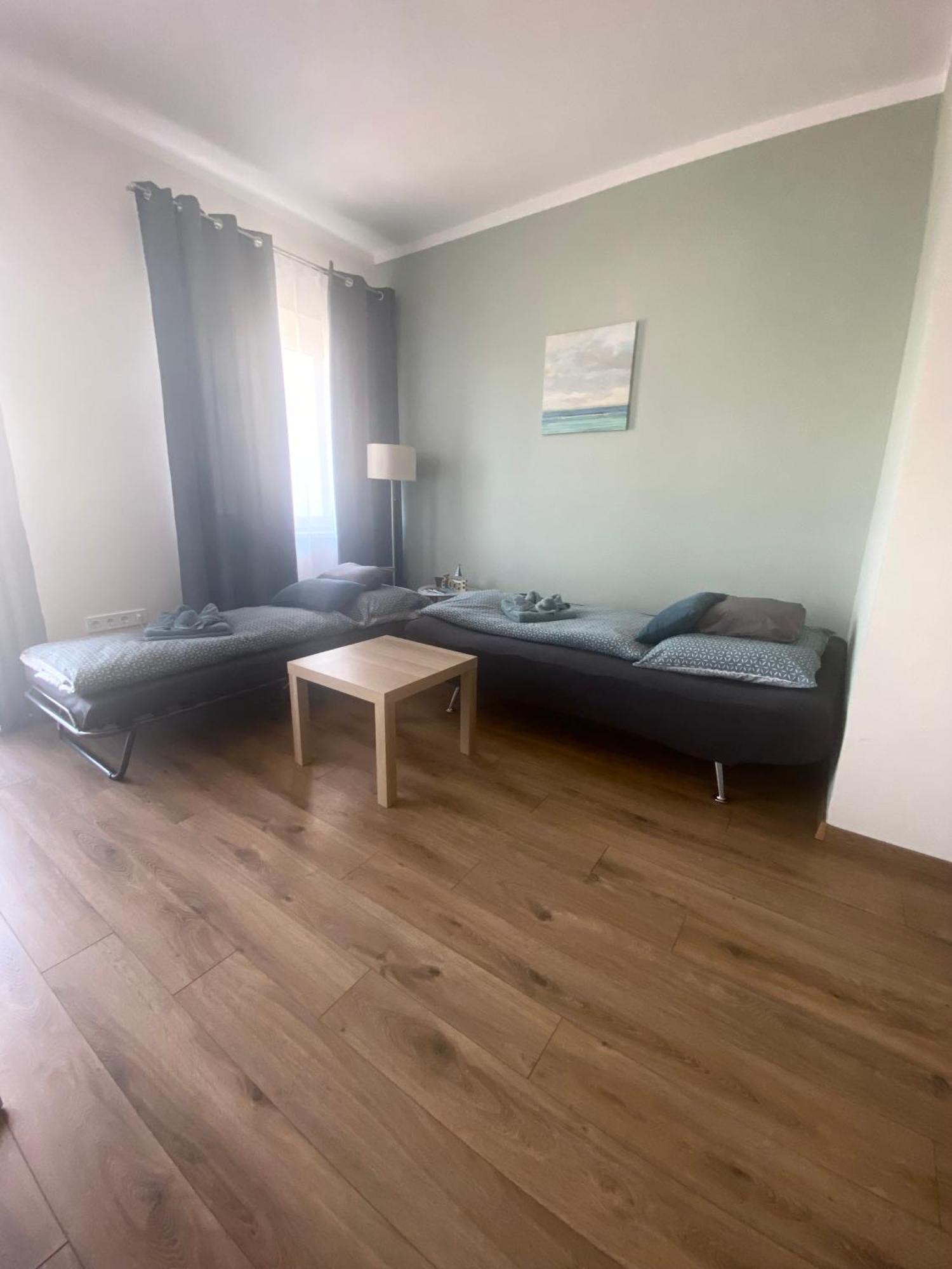 Alsóörs Azur Panorama Apartman מראה חיצוני תמונה
