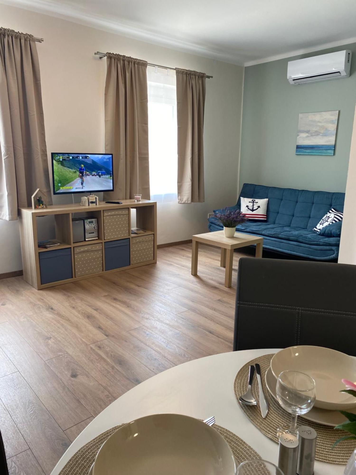 Alsóörs Azur Panorama Apartman מראה חיצוני תמונה