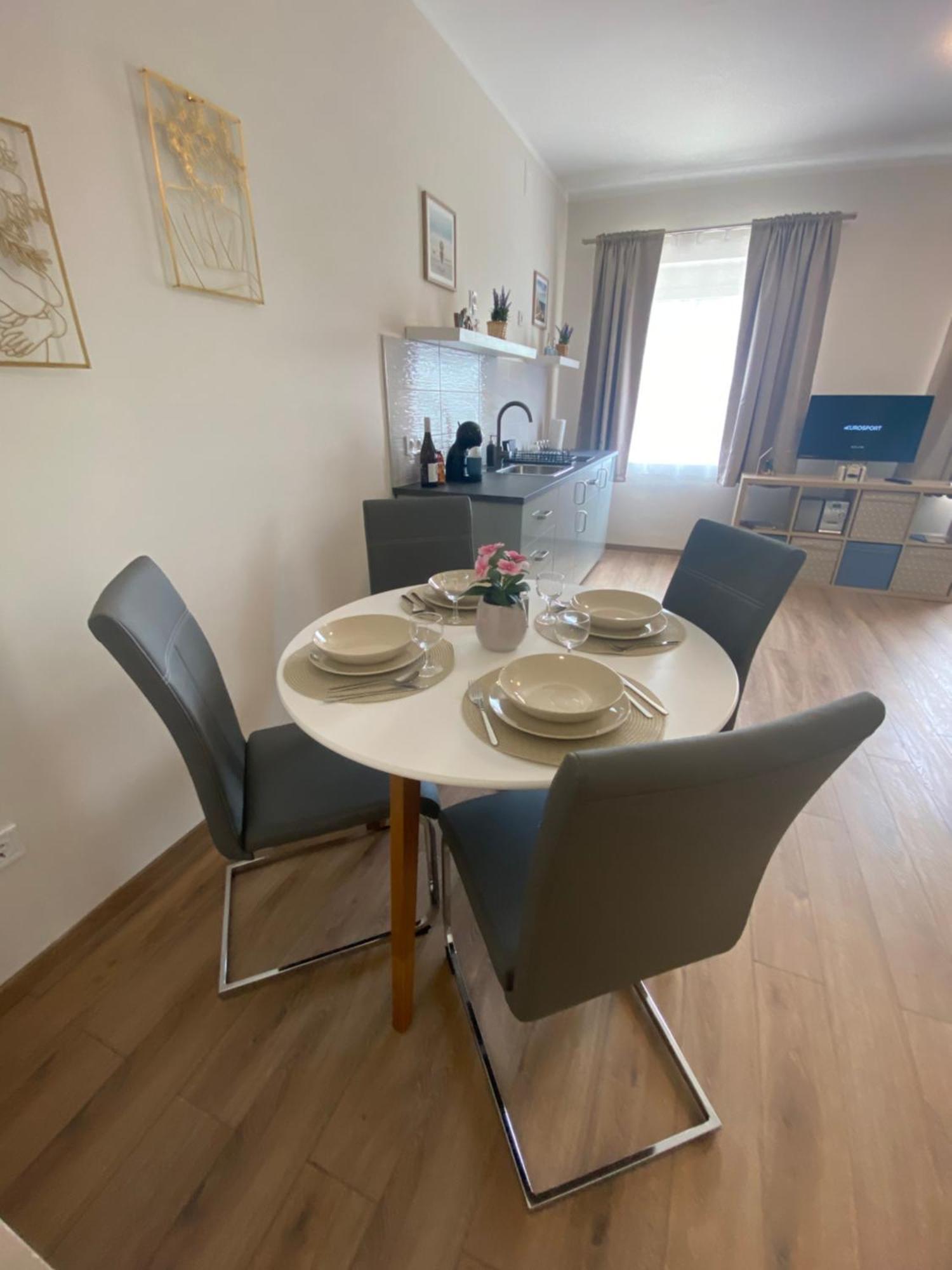 Alsóörs Azur Panorama Apartman מראה חיצוני תמונה