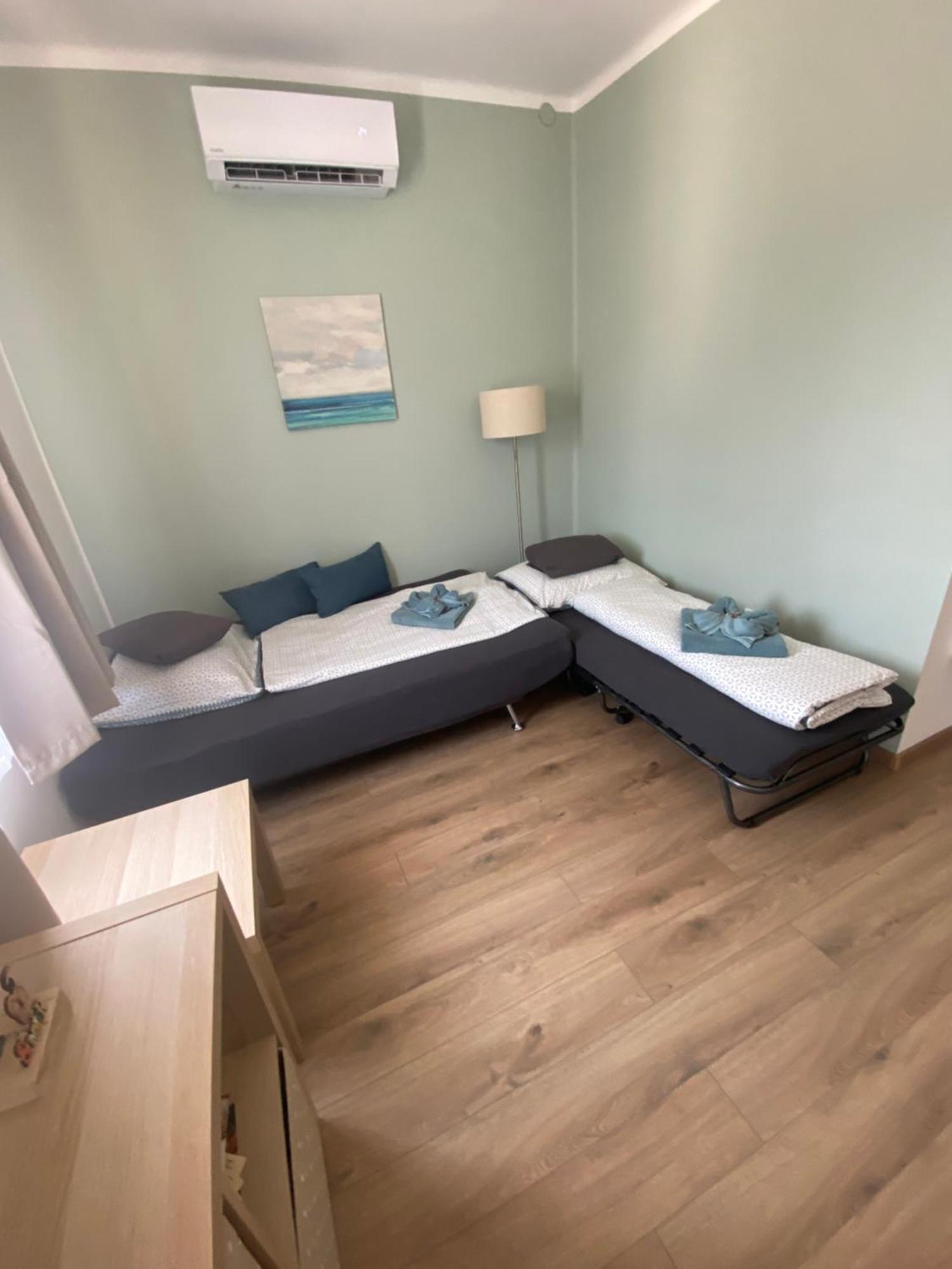 Alsóörs Azur Panorama Apartman מראה חיצוני תמונה